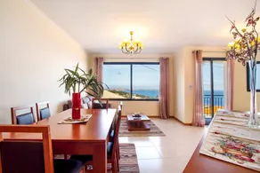 Holiday Home 'Casa Da Bemposta' with Sea View, Balcony and Wi-Fi - Image 2