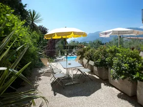 Apartment mit Garten, Pool und Terrasse | Strand in der Nähe | Haustierfreundlich - Image 3