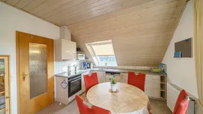 Apartment with BBQ, terrace & garden - Image 4