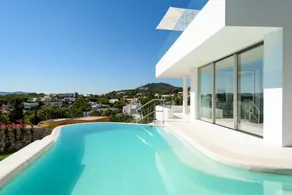 Charming Villa in Delightful Gateway - Image 5