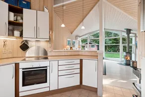 Fully equipped beautiful holiday home with terrace & barbeque - Image 4