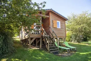 Pleasant chalet with terrace, hot tub & heated pool | Pets are welcome - Image 3