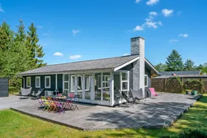 Fully equipped house with barbeque & terrace | Dogs allowed - Image 2
