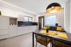 Wohnung mit Garten und Terrasse | Bergblick - Image 5