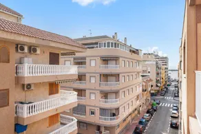 Fully equipped nice flat with barbecue & terrace | Sea view | Beach nearby - Image 3