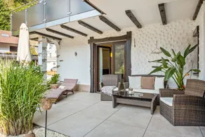 Nice holiday apartment with terrace | Garden view - Image 2