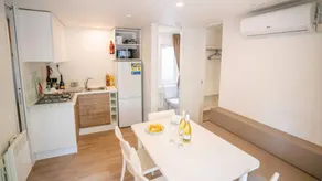 Family-friendly lovely house with barbecue, pool & terrace | Sea view | Close to the beach - Image 5