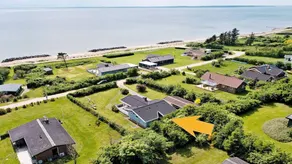 Holiday home with sauna, BBQ & terrace - Image 2