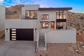 Slickrock Luxury Retreat Panoramic Views Min to Trails and Ntl Parks - Image 5