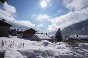 Chalet avec terrasse | Vue montagne - Image 2