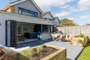 Casa apta para familias con jardín, internet de alta velocidad y barbacoa - Image 3