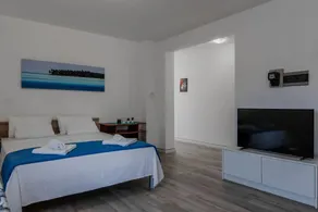 Apartment with barbeque - Image 5