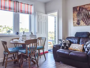 Children-friendly charming cottage with garden | Pets are welcome - Image 4