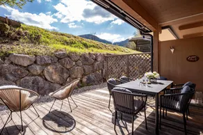 Apartment with garden & terrace | Garden view - Image 4