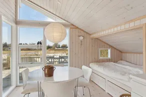 House with barbecue & garden | Lake view - Image 5