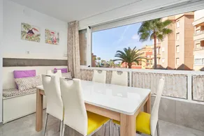 Ferienwohnung mit Pool und Garten | Meerblick - Image 3