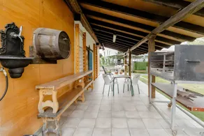 Chalet 'Alarpe Aterpetxea' with Mountain Views, Shared Terrace and Garden - Image 3