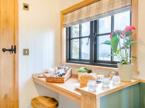 Children-friendly cottage with BBQ & garden | Water view | Pets allowed - Image 5
