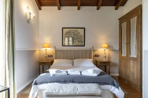 Bed and breakfast with barbeque, fast internet & garden | Garden view | Dogs allowed - Image 2