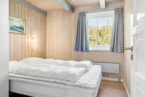 Spacious holiday home with terrace, sauna & barbeque | Pets are welcome - Image 5