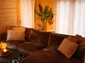 Maison de vacances avec jardin, terrasse et jacuzzi - Image 4
