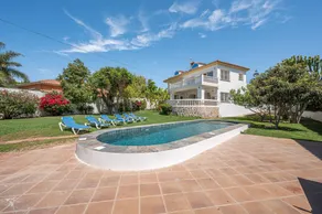 Villa with heated pool, terrace & garden | Garden view | Good for workation - Image 3