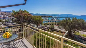 Apartamento vacacional con jardín y barbacoa | Vistas al mar - Image 3