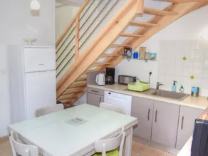Cottage with BBQ & garden - Image 4