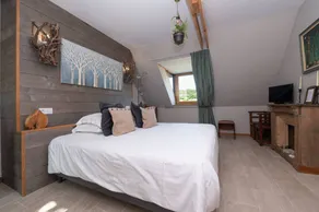 Agréable bed & breakfast avec barbecue, terrasse et jardin | Vue jardin - Image 2