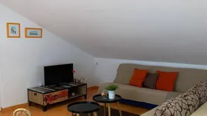 Flat with garden - Image 5