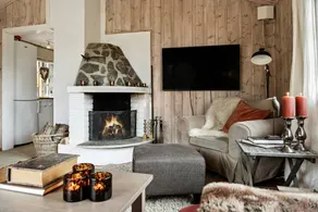 Children-friendly holiday home with terrace & barbeque - Image 2