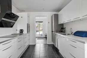 Fully equipped big holiday home with terrace, barbeque & garden | Pets are welcome - Image 2