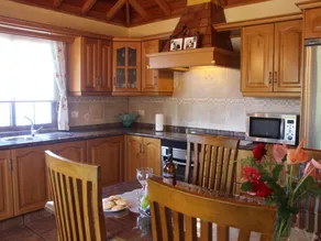 Family-friendly holiday home with barbecue, terrace & garden | Panoramic view - Image 4