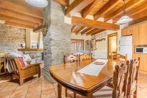 Maison de vacances avec barbecue et terrasse | Vue montagne - Image 4