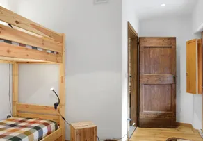 Dedicated room with terrace | Lake view | Good for workation - Image 4