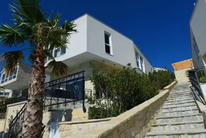 Villa with terrace, private pool & BBQ | Nature view - Image 5