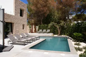 Lovely villa with barbecue | Sea view | Next to the beach - Image 2