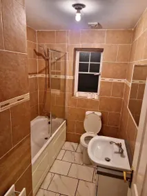 Holiday home with garden - Image 4