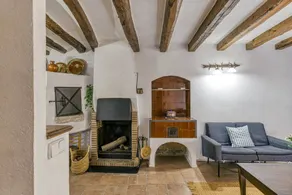 Fully equipped big holiday home with terrace | City view - Image 4