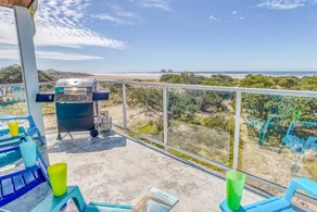 Salt Water Beach House - Image 3