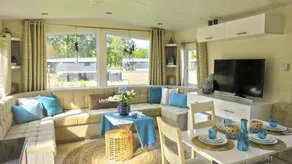 Holiday home with garden | Dogs allowed - Image 2
