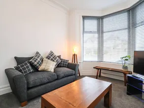 Fully equipped cottage with garden | Beach view | Dogs allowed - Image 5