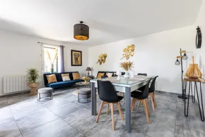 Casa vacacional apropiada para familias con jardín, barbacoa y terraza | Vistas al jardín | Admite mascotas - Image 4