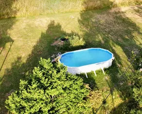 Ferienhaus mit Grill, Terrasse und Pool | Bergblick - Image 4