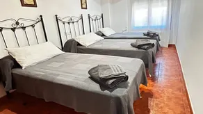 Apartment 'Tres' with Mountain View, Shared Terrace and Wi-Fi - Image 4