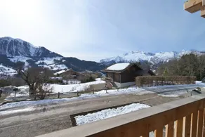 Apartment in Chalet L'Albert with Mountain View, Balcony, and Private Terrace - Image 4