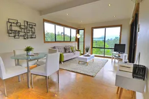 Sleek Uki Accommodation in the Tweed Hinterland Ideal as a Couples Retreat, NSW - Image 3
