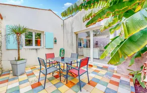 Charmante villa entièrement équipée avec piscine, terrasse et barbecue | Vue piscine | Plage à proximité - Image 4