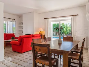 Fully equipped spacious house with garden, barbecue & private pool | Close to the beach - Image 2