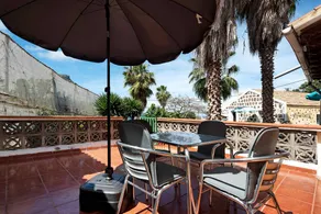 Casa vacacional con terraza, jardín y barbacoa | Vistas al mar | Adaptada para teletrabajar - Image 2